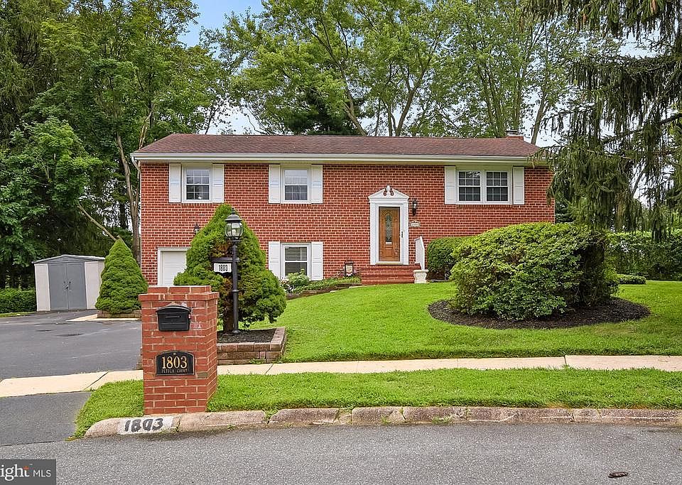 1st image of 1803 Petula Ct