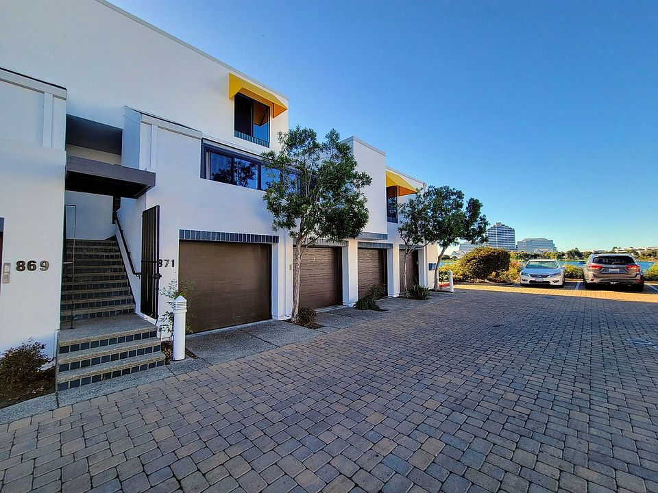 1st image of 871 Balboa Ln