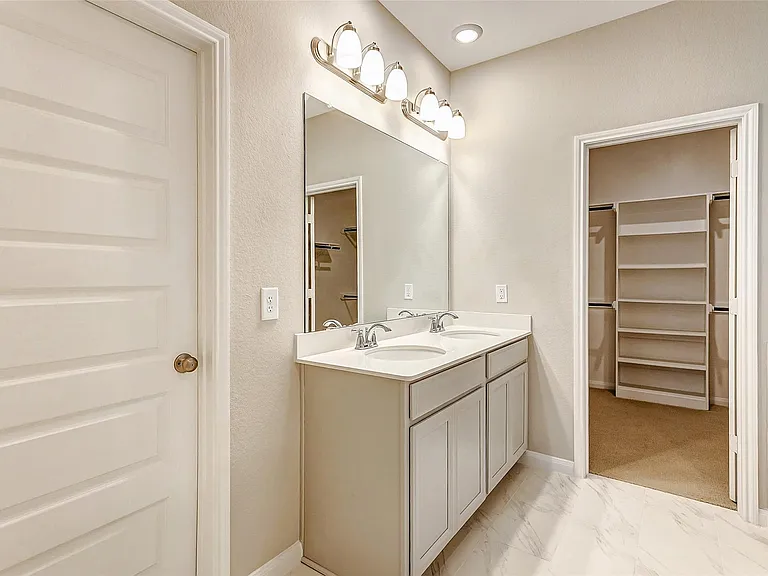 2165 Woodland Pine Dr — Photo 36
