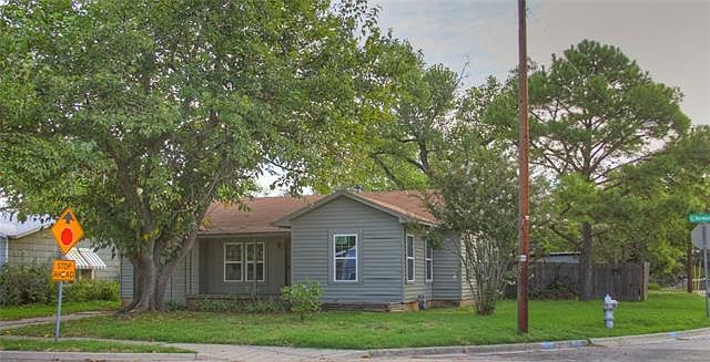 1st image of 424 Norwood Dr