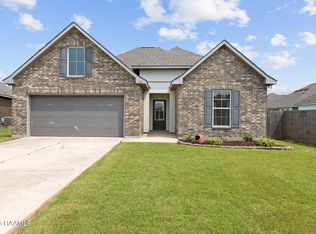 218 Hunters Hill Dr, Duson, LA 70529