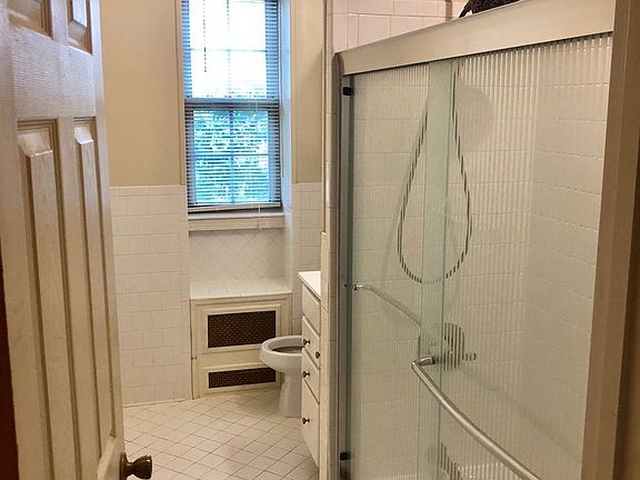 4th image of 2700 Connecticut Ave NW APT 601