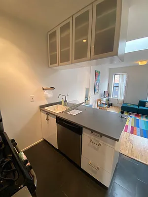 Rented by Citi Nest Group LLC | media 8