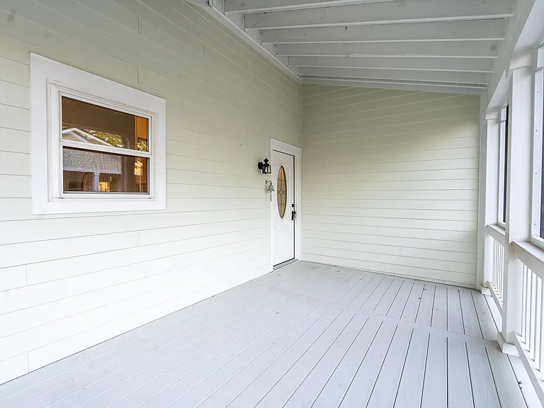 909 Miller Ave #B — Photo 6