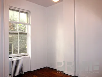 Rented by James Everett Lewis, LREB