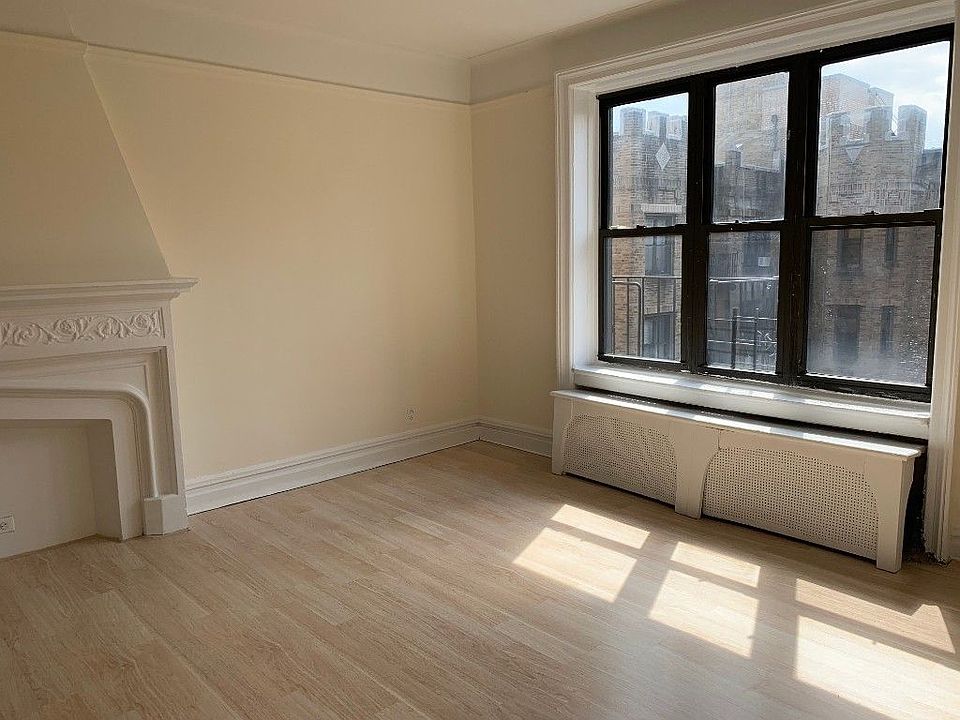 1st image of 14430 35th Ave APT B55