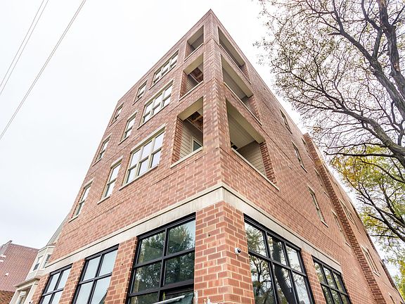 2nd image of 3459 W Belmont Ave #4FF