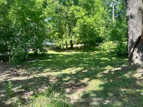 70 N Merrimac St, Pontiac, MI 48340