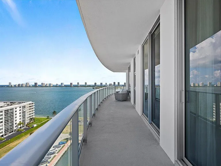 220 Lake Shore Dr #1401 — Photo 15