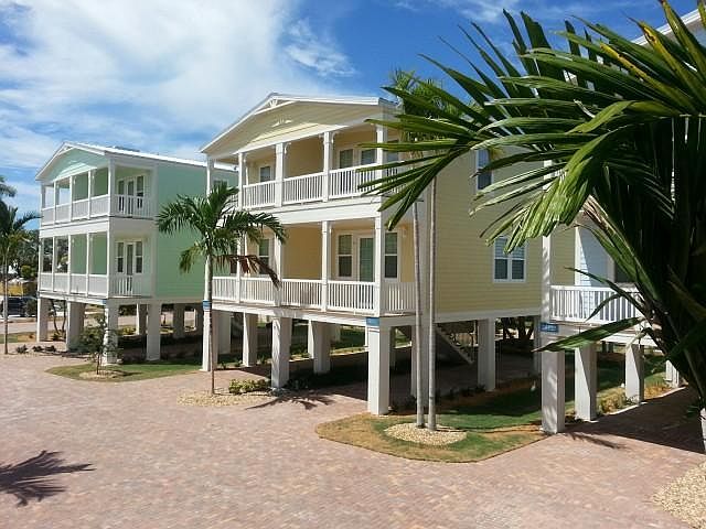1st image of 6975 Overseas Hwy APT 07