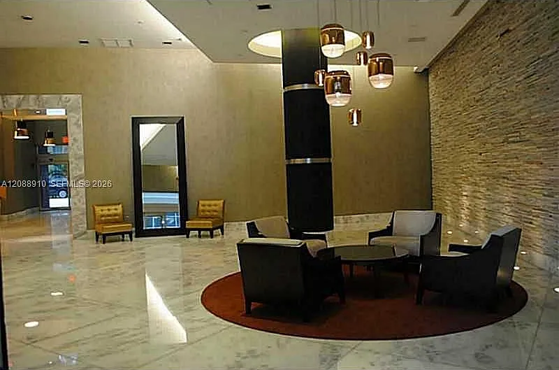 Vue At Brickell Condo — Photo 3