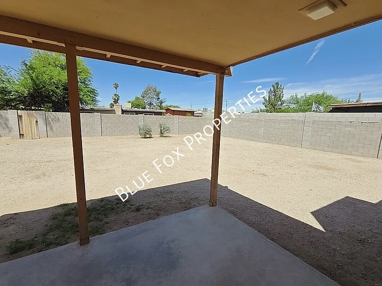 2618 S Camino Seco — Photo 26