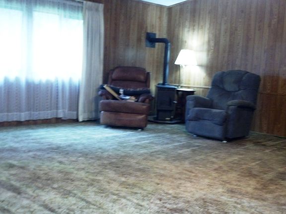 5th image of 3951 Crosswood Dr