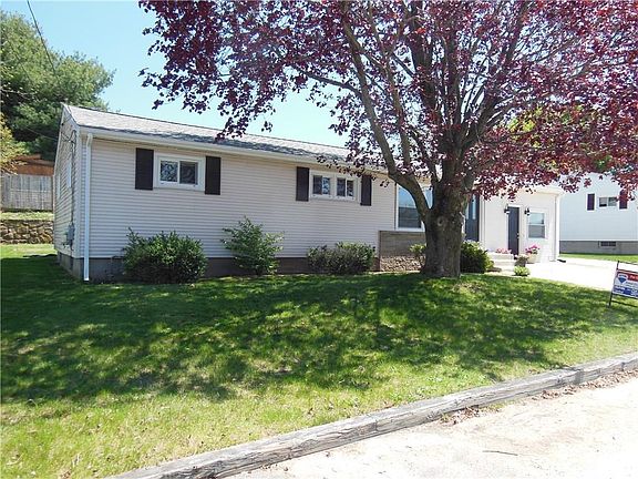 2nd image of 62 Woodland Ave
