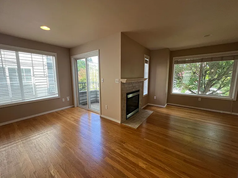 2645 B NW #57 — Photo 9