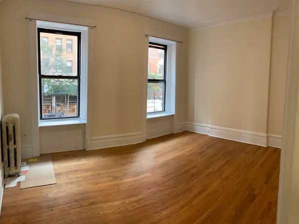 1432 Lexington Avenue image 4 of 13