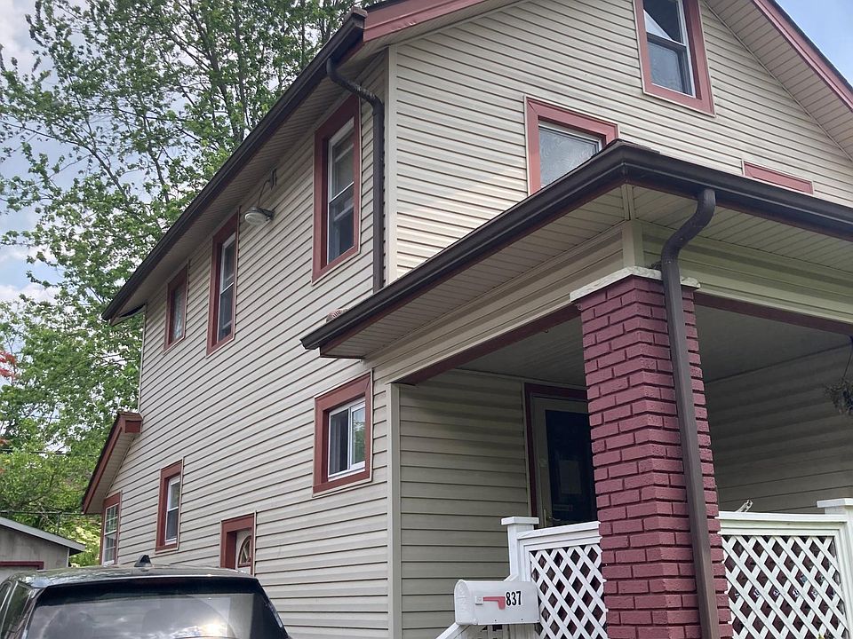 1st image of 837 Kenilworth Ave SE