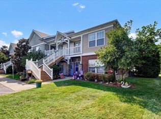 3802 Falcon Crest Dr UNIT 232, Louisville, KY 40219