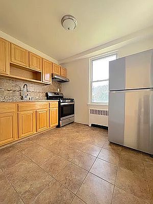 4th image of 36-01 213th St #47A
