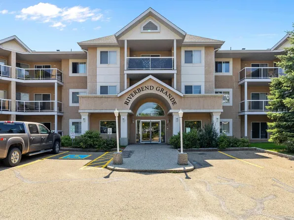 911 Rabbit Hill Rd NW #207, Edmonton, AB T6R 2S7