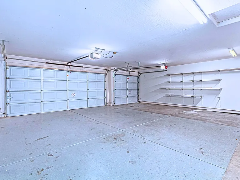 43323 W Venture Rd — Photo 39