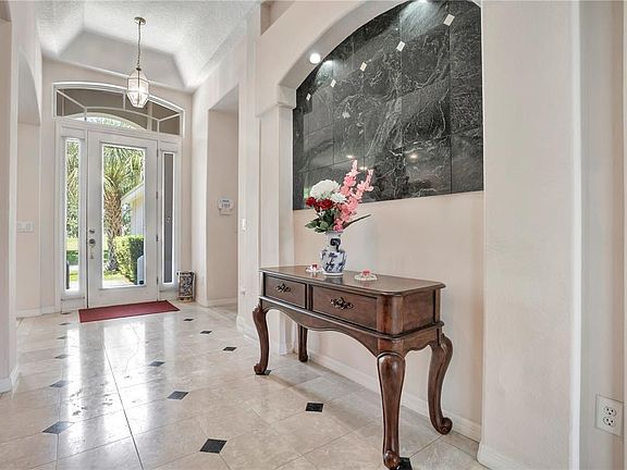 2nd image of 1709 GOLFVIEW DRIVE