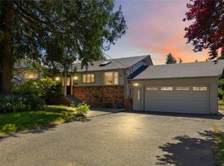 569 Ridley Dr, Colwood, BC V9C 1K5