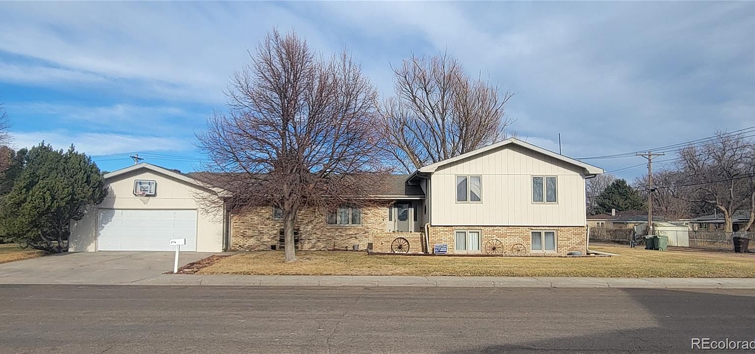 820 Spruce Street, Julesburg, CO 80737 Zillow