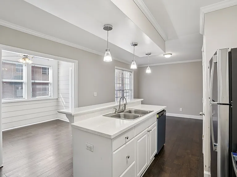 Buckhead Townhomes and Gardens — Photo 87
