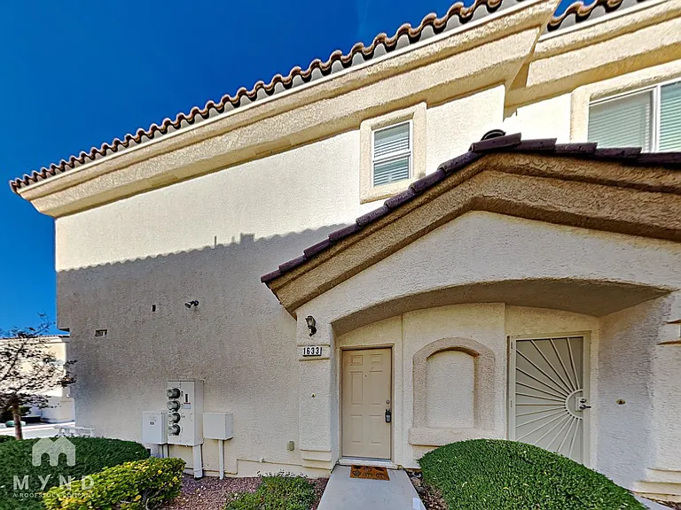 1633 Lefty Garcia Way #1 — Photo 27