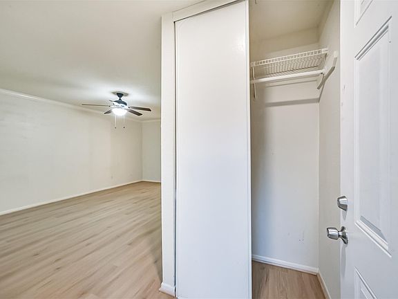 5th image of 5917 Fairdale Ln APT 10