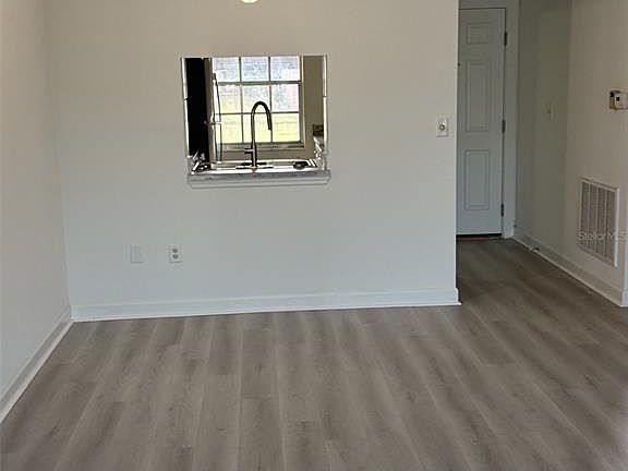 5th image of 4413 Sunstate Dr #0