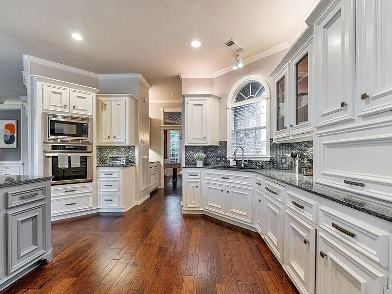 8311 Shoregrove Dr — Photo 5