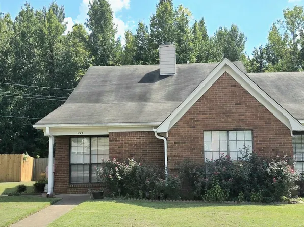 295 Garden Walk S, Southaven, MS 38671