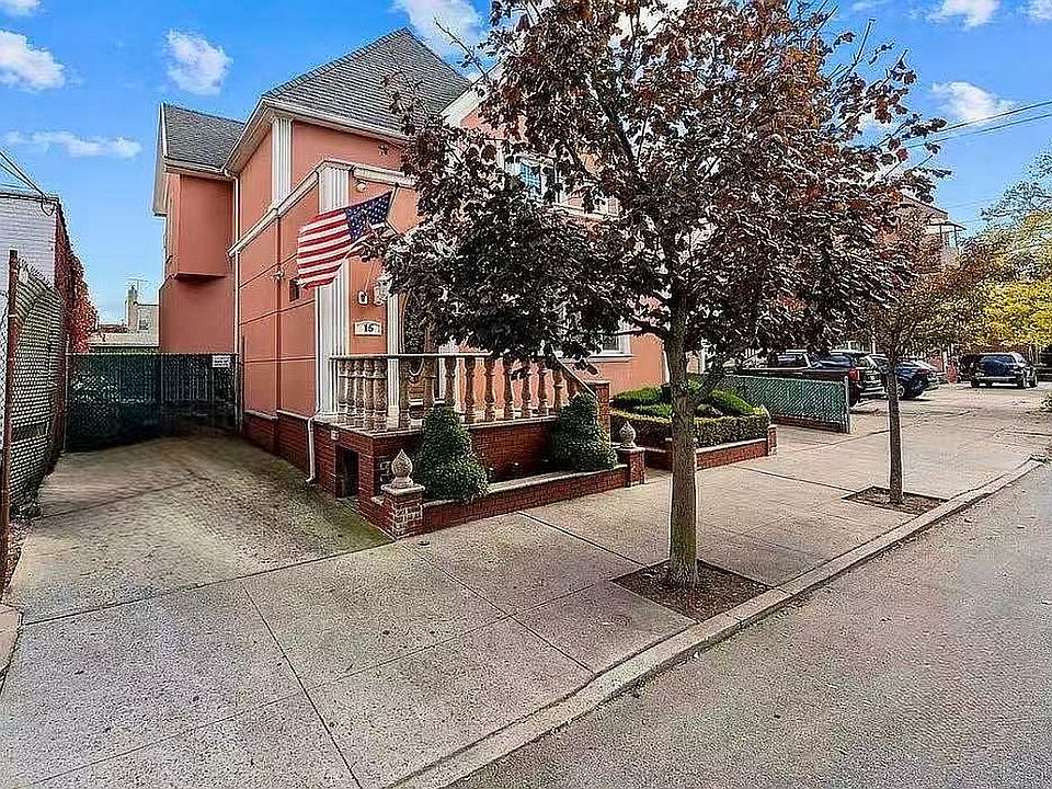1st image of 15 Van Sicklen St