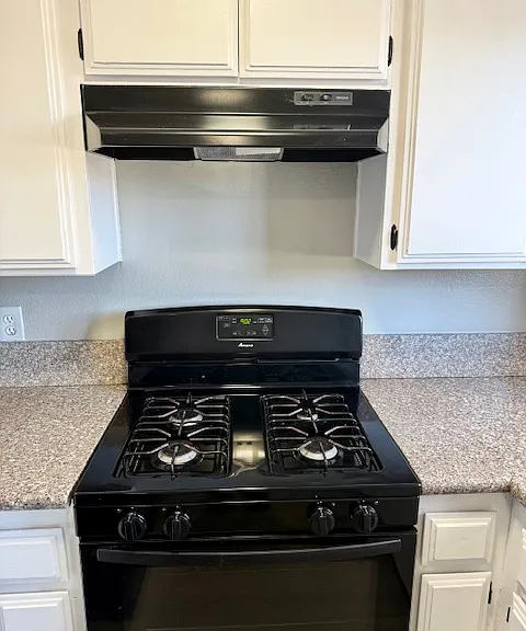 210 Hamlet St #202 — Photo 4