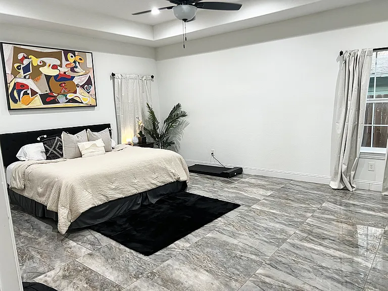 4943 Bernal Dr — Photo 16