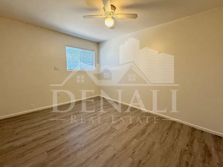 4719 N 15th Ave #4 — Photo 10