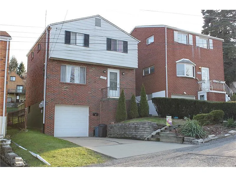 3056 Harmening Ave photo 1