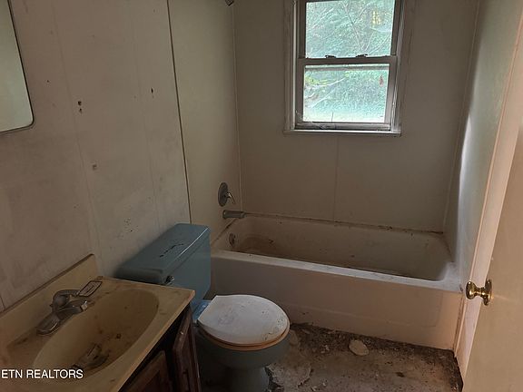 5th image of 2653 Shipetown Rd