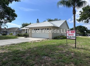 1025 9th Ln, Vero Beach, FL 32960