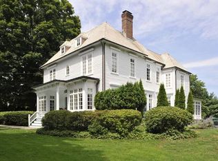 742 Burr St, Fairfield, CT 06824