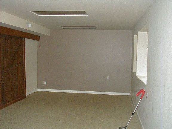 4th image of 3256 106th Ave SE