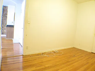 Rented by Glasser Realty LLC