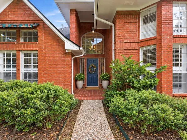 8707 Redwood St, College Station, TX 77845