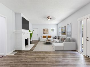 1251 W Poplar St, Griffin, GA 30224