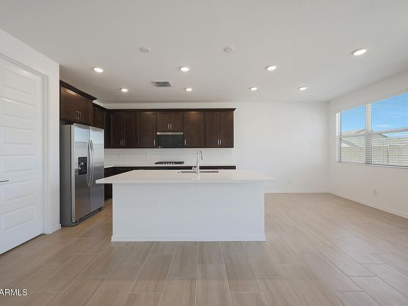 4th image of 4190 W Brenley Drive