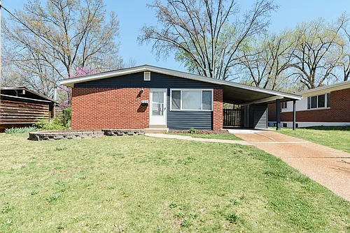 720 Jamaica Pl Photo 1