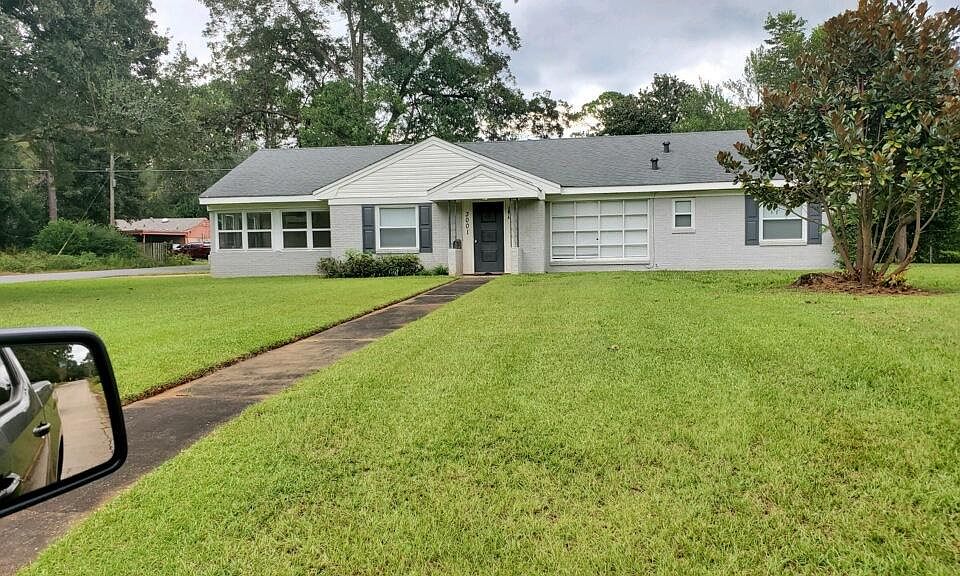 3001 Pelzer Ave, Montgomery, AL 36109 Zillow