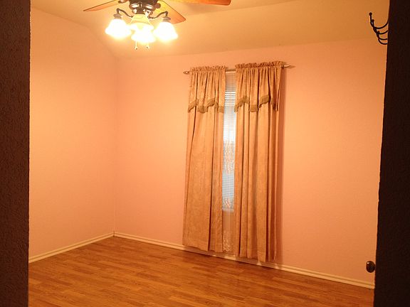 5th image of 12128 Hickory Creek Blvd